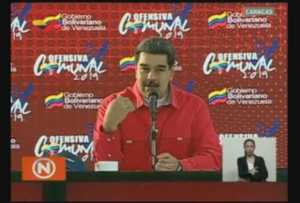 La milicia tiene las armas en la mano, dice Maduro