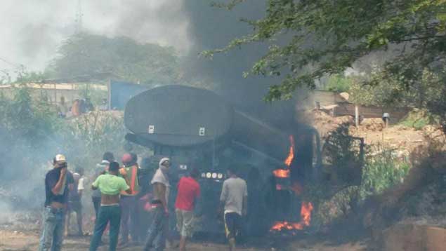 Disturbios en Mara por muerte de un hombre durante enfrentamiento con la FANB
