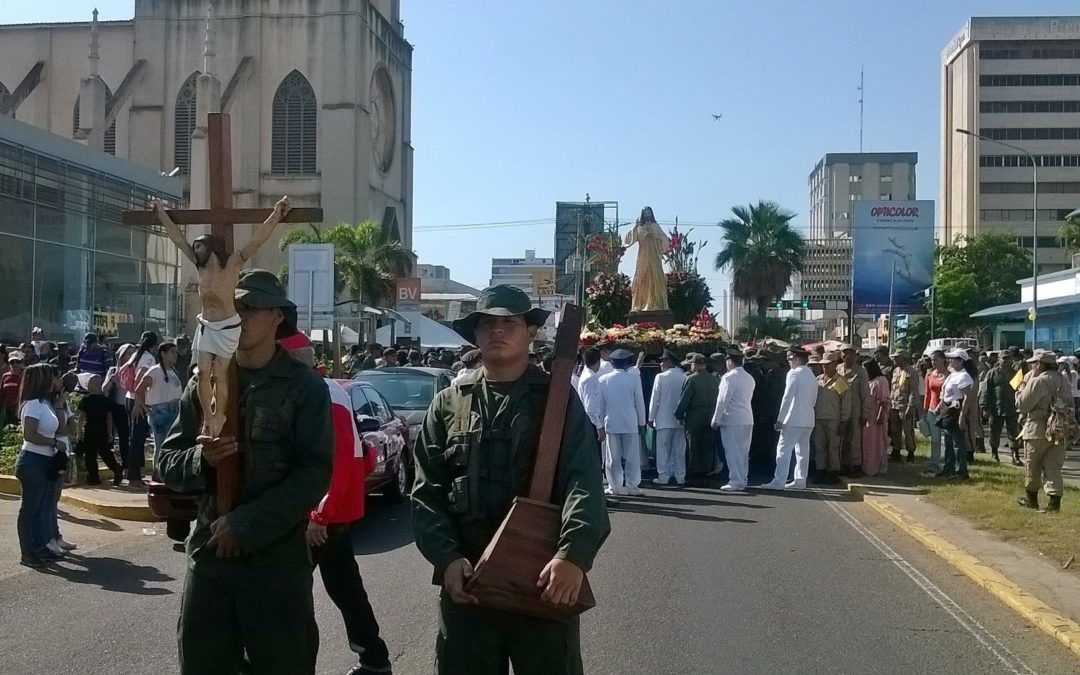 Militares realizaron caminata en Maracaibo por el Año Jubilar
