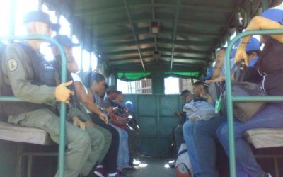 Militares deben cubrir las rutas de transporte público ante la escasez de unidades