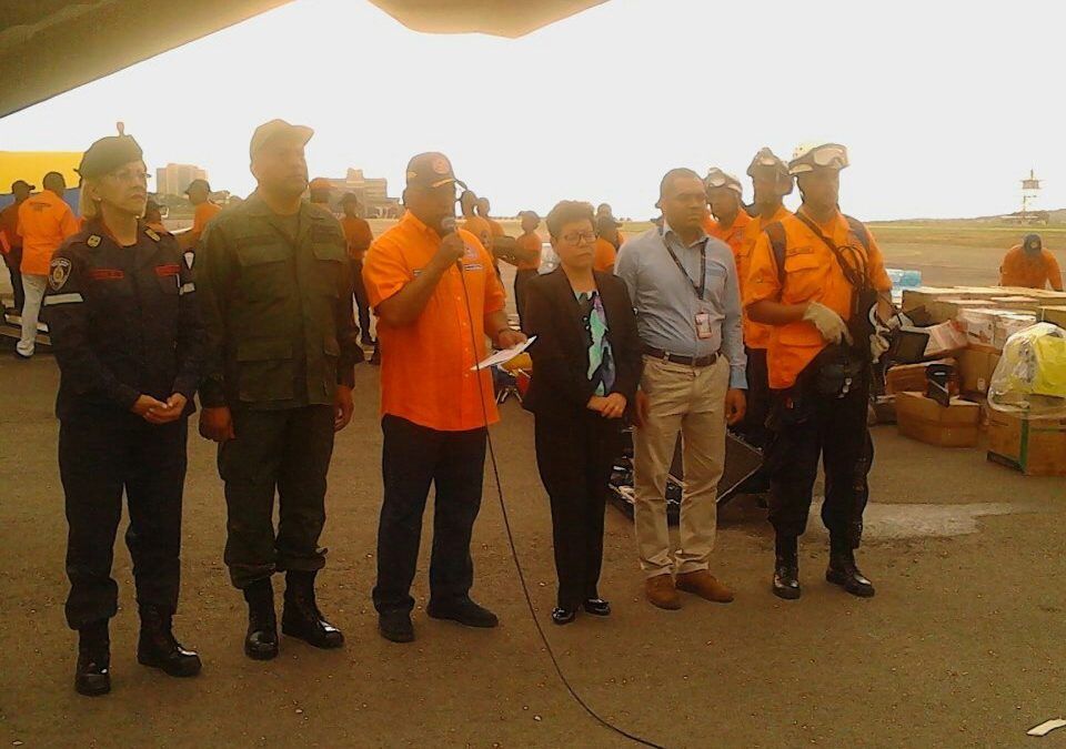 Venezuela envió avión de la FANB con ayuda humanitaria a México