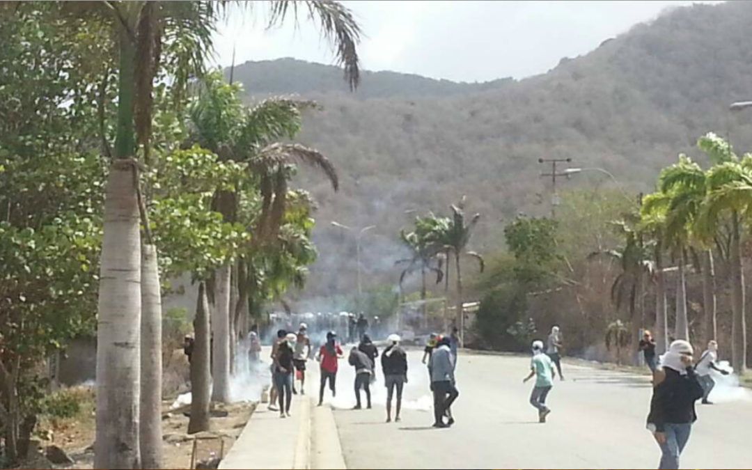 GNB reprimió protesta estudiantil en Nueva Esparta