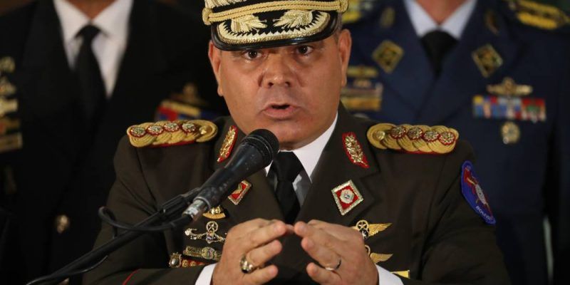Padrino López acusa a USA de “bloquear” a la Fanb con sanciones y pide a militares aguantar la “tormenta”