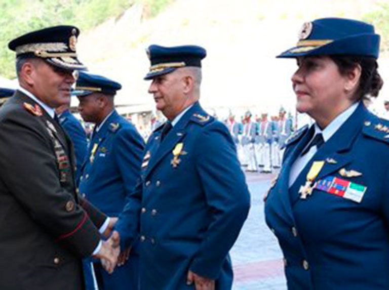 Padrino López: Desde Colombia hay una agresión constante contra Venezuela