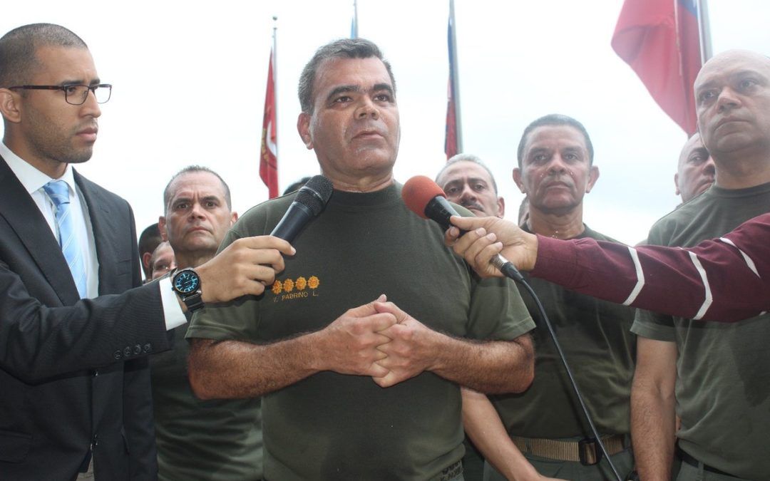 Padrino López exige detener campaña contra la FANB