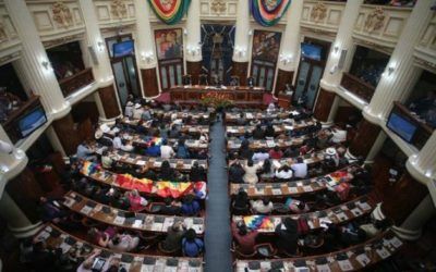 Parlamento boliviano rechaza denuncia sobre envío de militares a Venezuela