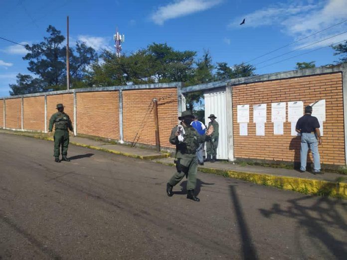 Funcionarios del Plan República hostigaron a periodistas en la cobertura de las elecciones