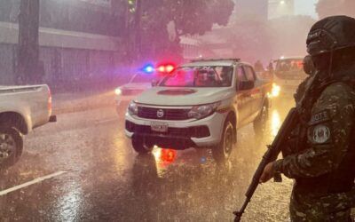 Realizan despliegue militar para resguardar los bancos ante la reconversión