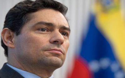 Vecchio le responde a Padrino: Indignante es que la Fanb apoye a una dictadura criminal