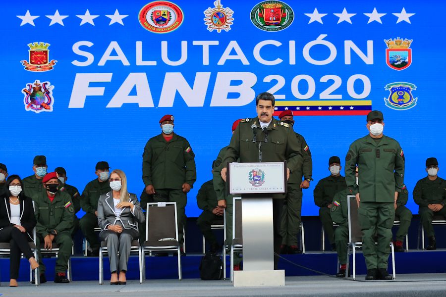 Durante acto de salutación a la FANB Maduro ordenó activación de “Plan Punto 3”