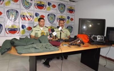 Apresaron a tres falsos militares