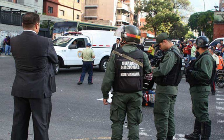 Privados de libertad tres GNB por la muerte de una mujer en La Isabelica