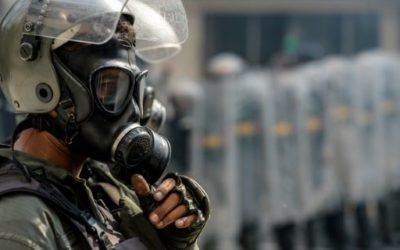 AFP: Tribunales militares para civiles recrudecen la tensión en Venezuela