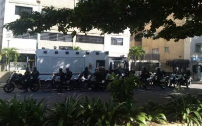 Alrededores de Plaza Venezuela y la UCV militarizados por protesta estudiantil #21N