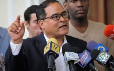 Diputado Valero: Plan de inmunización del régimen contra COVID-19 le da prioridad a militares y a élite del PSUV #17Feb