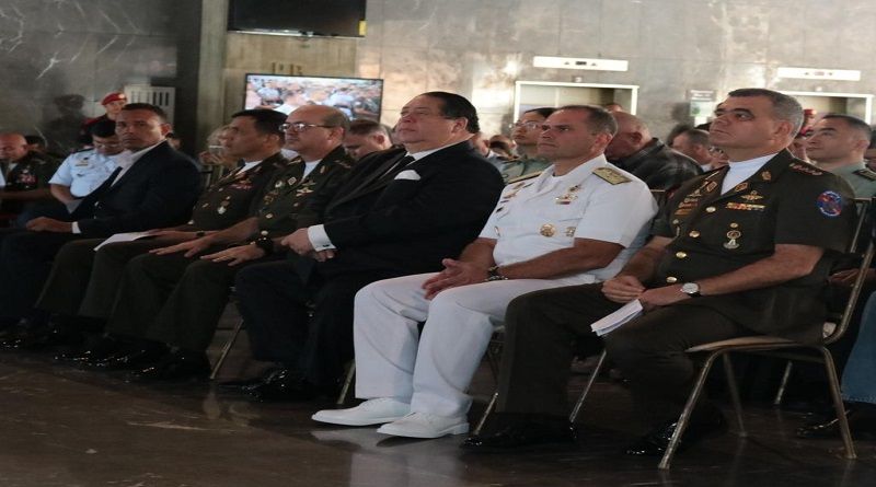 Padrino López enaltece labor del CEOFANB en resguardo y defensa de la soberanía