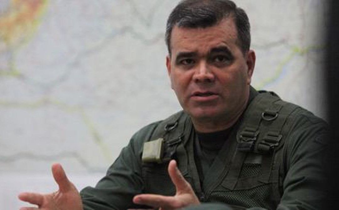 Padrino López felicitó a la Fanb y al CNE por éxito electoral este 10D