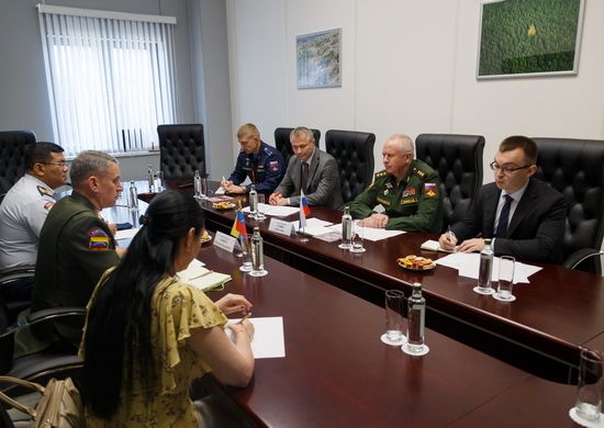 Delegación de la FANB en Moscú, ratifica cooperación para la educación militar entre Venezuela y Rusia