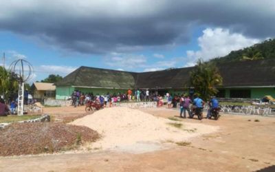 Comunidad indígena pemón exige renuncia de Padrino López