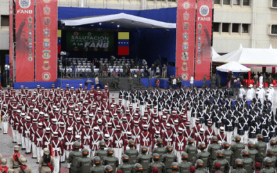 Maduro: Desde Washington y Colombia quieren debilitar a la FANB