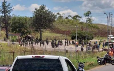 Provea: Militarización y allanamientos arbitrarios en Santa Elena de Uairen