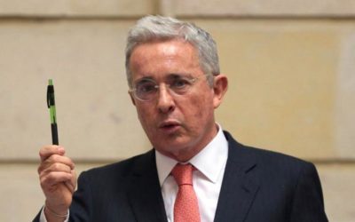 Expresidente colombiano Álvaro Uribe pide a Ejército venezolano deponer a Nicolás Maduro